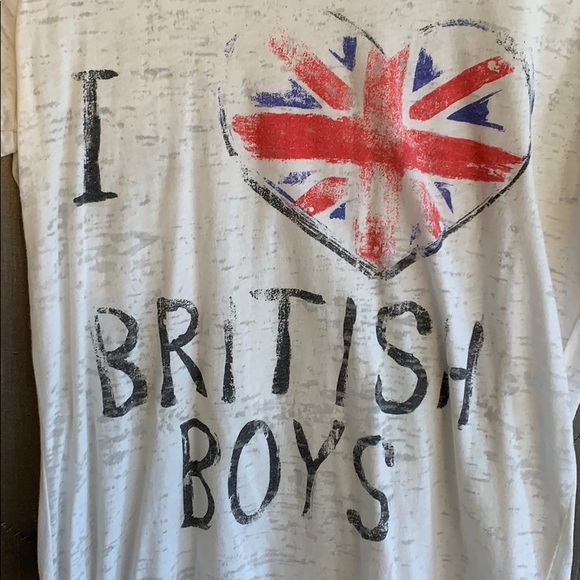 Forever 21 Tops - “I 💗 British Boys” Graphic Tee